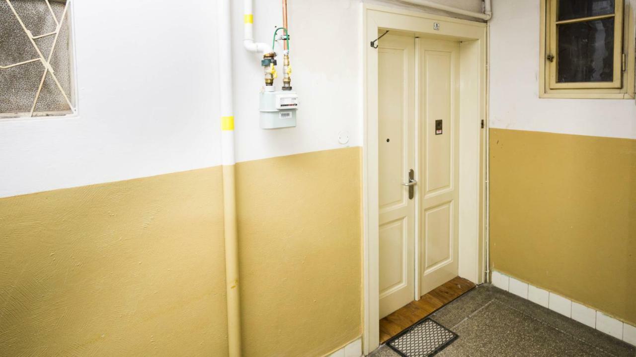 Four Year Seasons - Walkable To Centre, Metro And Riverside Apartmán *